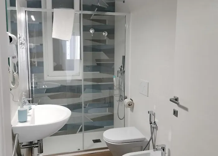 Mlh 招待所 马泰拉